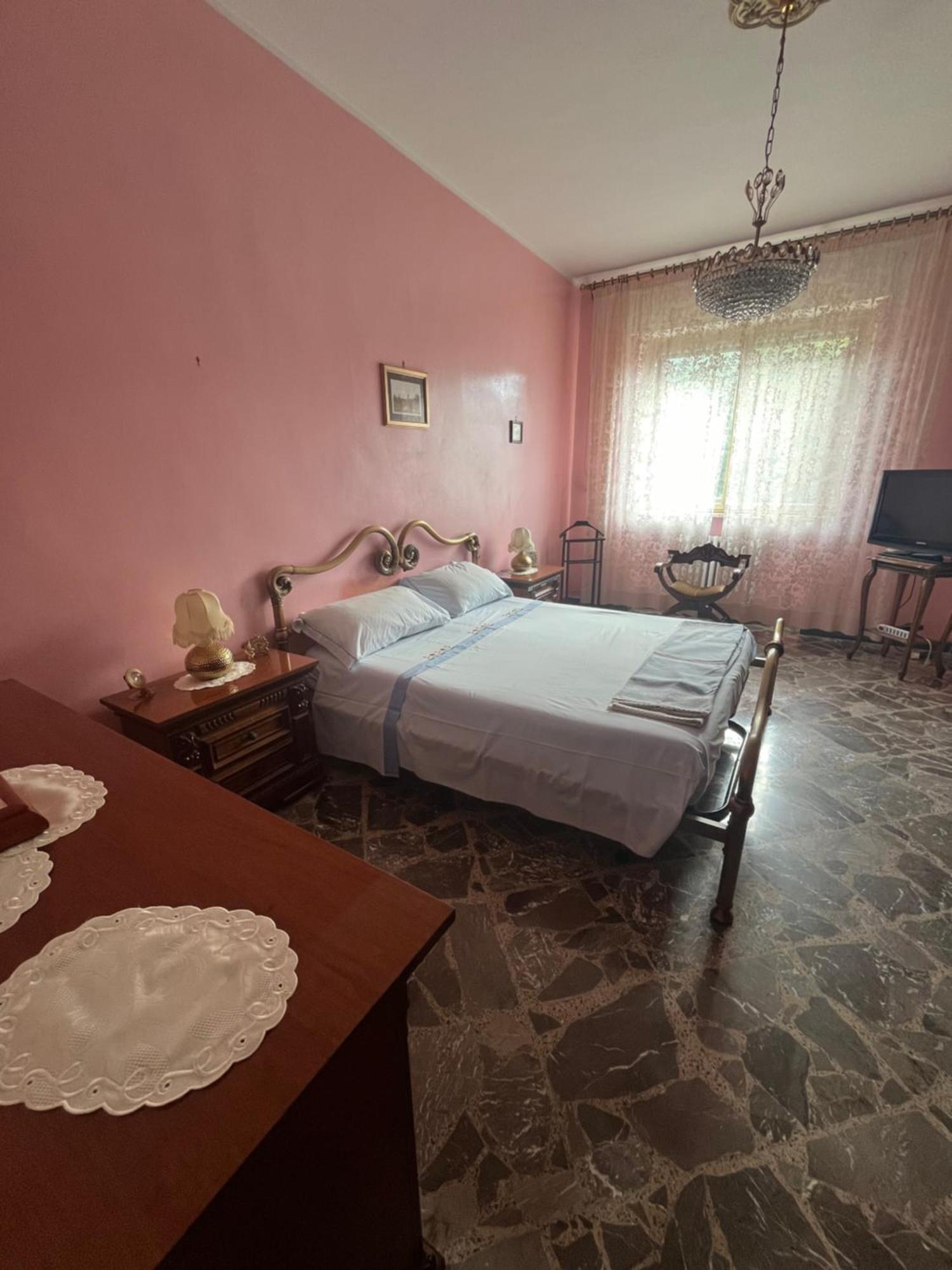 La Casa Di Anna Apartment Бриндизи Екстериор снимка
