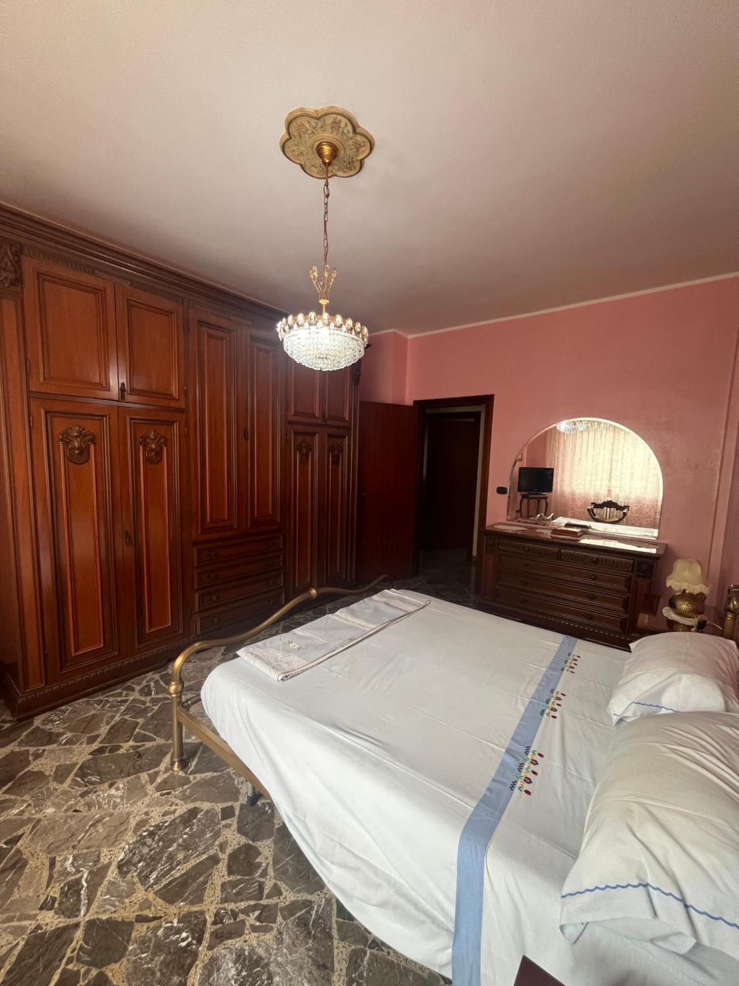 La Casa Di Anna Apartment Бриндизи Екстериор снимка